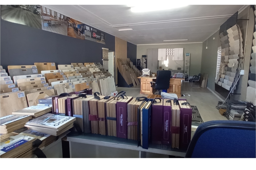 To Let commercial Property for Rent in Knysna Industrial Western Cape